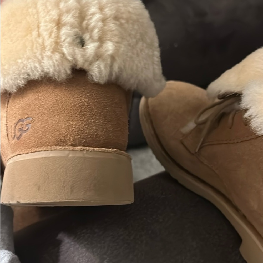 UGG Women's Brown Sheepskin Winter Boots